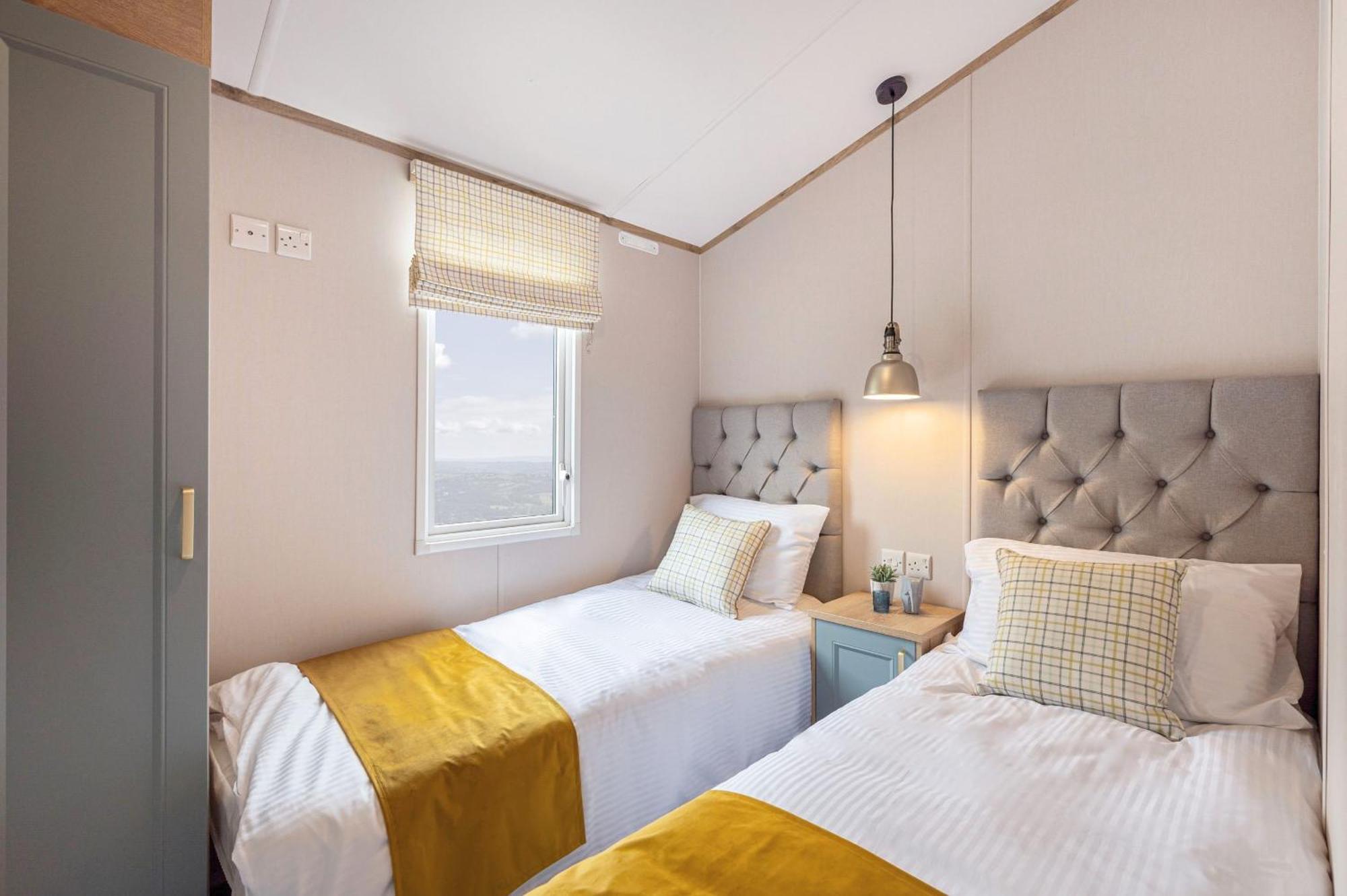 Emma'S Sea View 2-Bedroom Caravan At Durdle Door Near Wareham Dorset West Lulworth Esterno foto