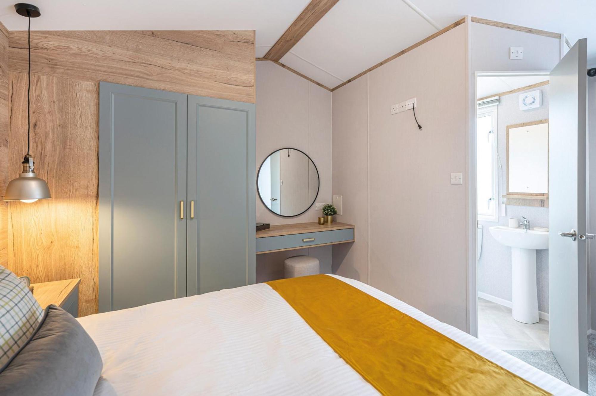 Emma'S Sea View 2-Bedroom Caravan At Durdle Door Near Wareham Dorset West Lulworth Esterno foto