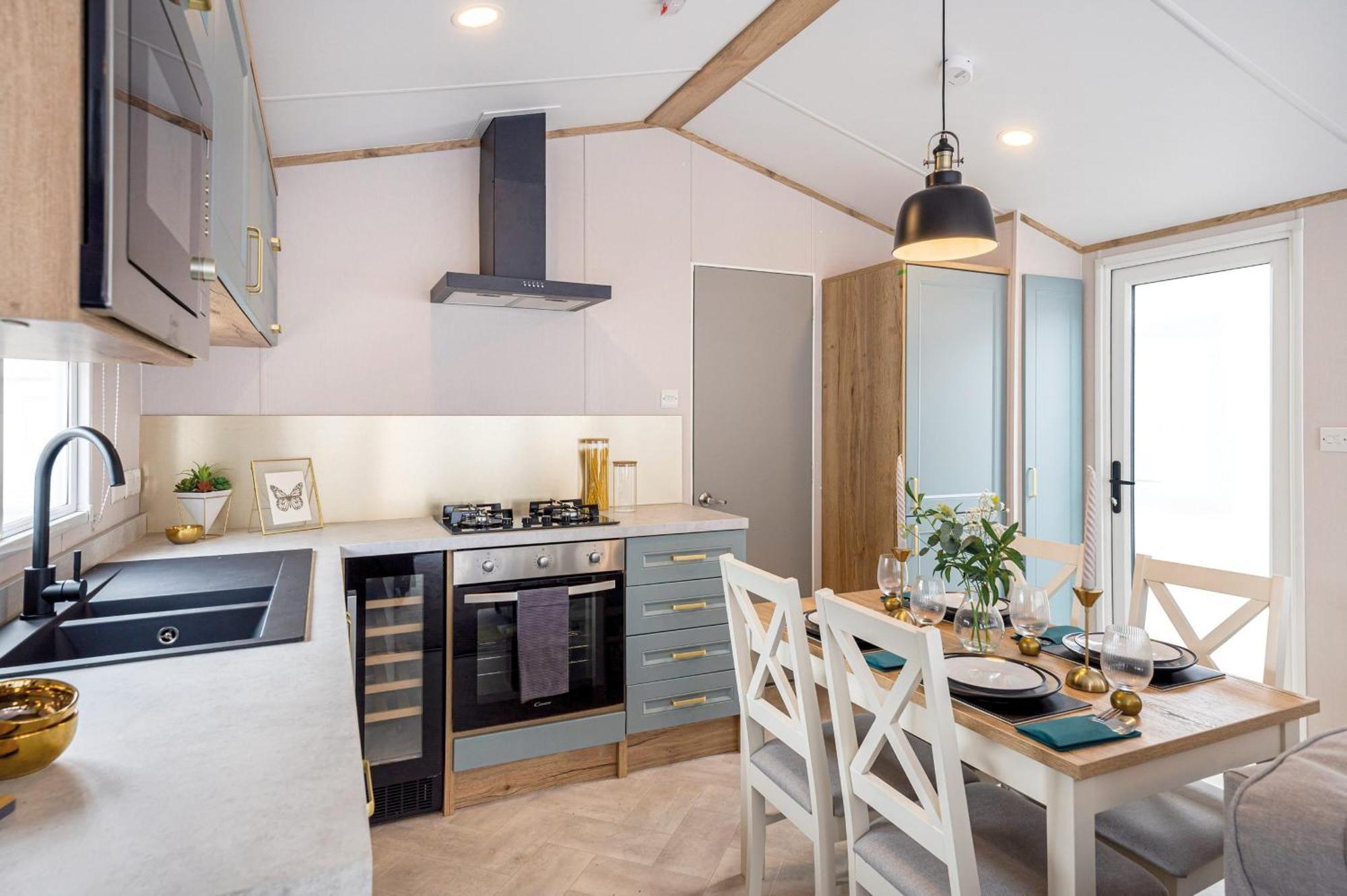 Emma'S Sea View 2-Bedroom Caravan At Durdle Door Near Wareham Dorset West Lulworth Esterno foto